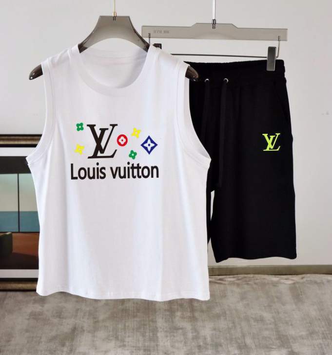 Picture of LV Shirt Pant Suits _SKULVM-3XLkdtn9323312